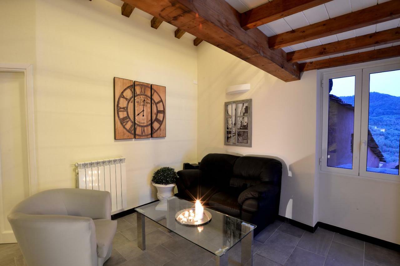 Chalet In Liguria Villa Vasia Exteriör bild