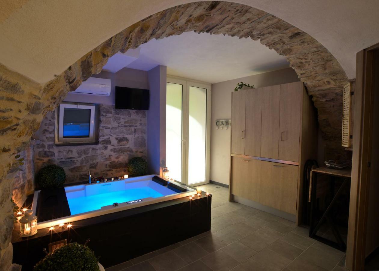 Chalet In Liguria Villa Vasia Exteriör bild