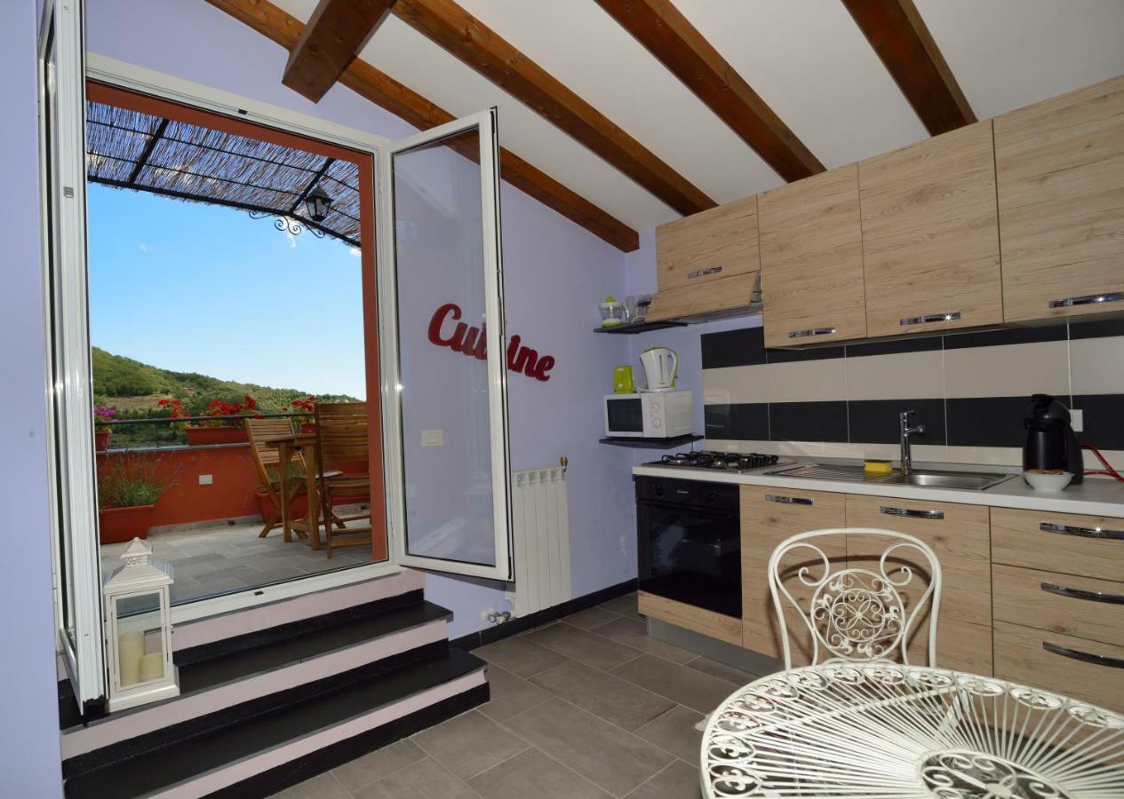 Chalet In Liguria Villa Vasia Exteriör bild